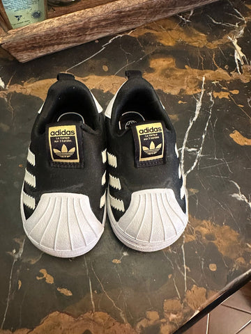 Superstars. Size: 19